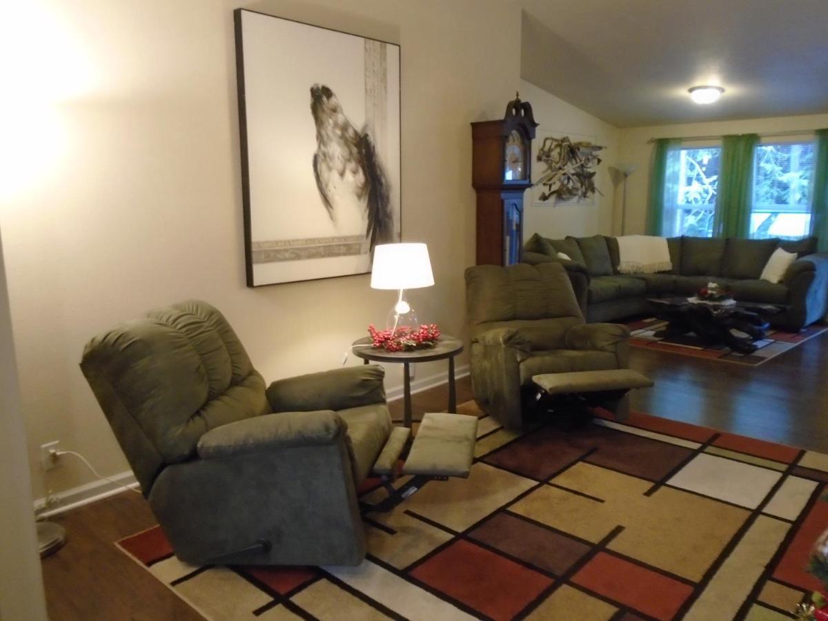 แอมเบอร์ ไลต์ เบด แอนด์ เบรคฟาสต์ Bed & Breakfast พอร์ตทาวเซนด์ ภายนอก รูปภาพ