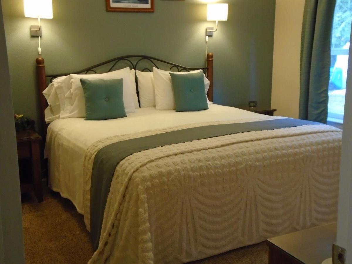 แอมเบอร์ ไลต์ เบด แอนด์ เบรคฟาสต์ Bed & Breakfast พอร์ตทาวเซนด์ ภายนอก รูปภาพ