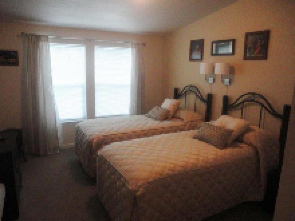 แอมเบอร์ ไลต์ เบด แอนด์ เบรคฟาสต์ Bed & Breakfast พอร์ตทาวเซนด์ ห้อง รูปภาพ